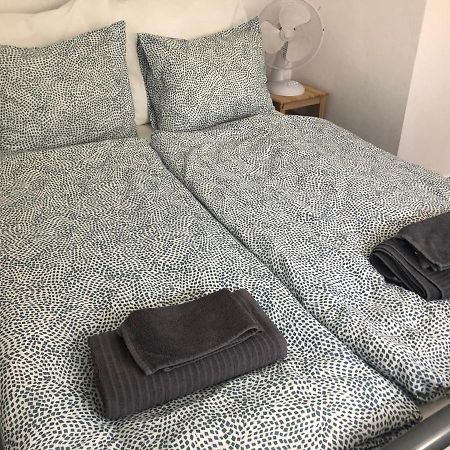 Dália apartman Gyömrő Esterno foto