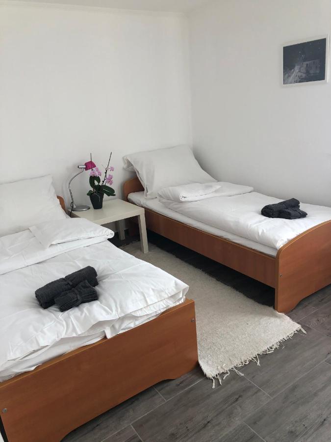 Dália apartman Gyömrő Esterno foto